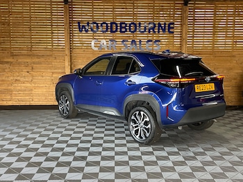 Used Toyota Yaris Cross 2023 for sale - 79266432: Photo