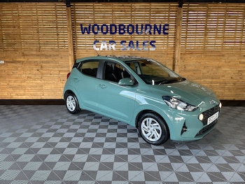 Used Hyundai i10 2023 for sale - 76057863: Photo