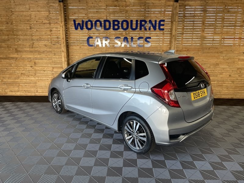 Used Honda Jazz 2018 for sale - 76057777: Photo 3