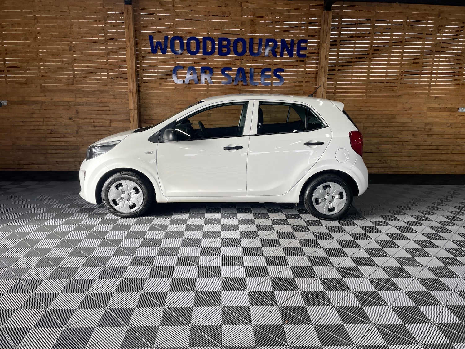 Used Kia Picanto 2020 for sale - 76057829: Photo 6