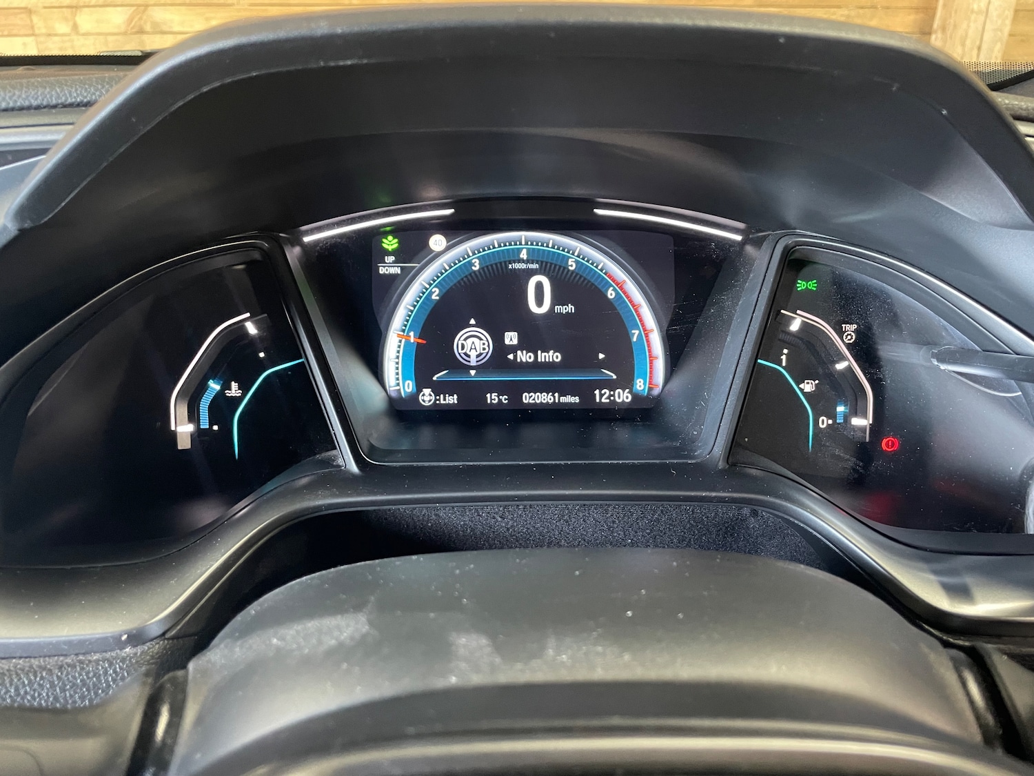 Used Honda Civic 2020 for sale - 76057790: Photo 15