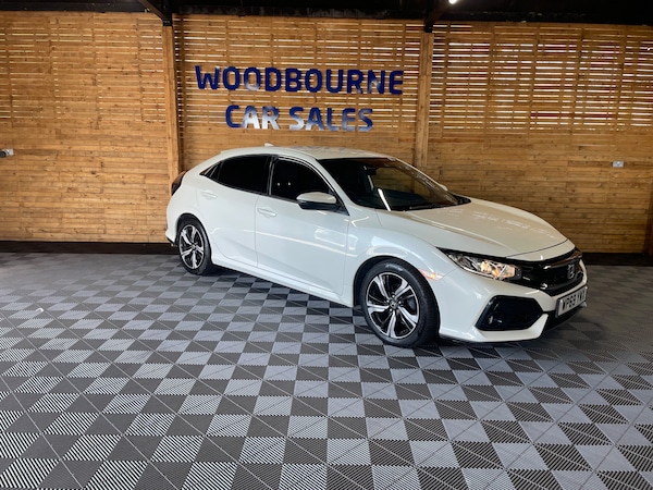 Used Honda Civic 2020 for sale - 76057790: Photo 1