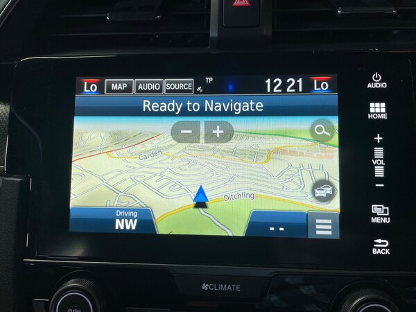 Used Honda Civic 2020 for sale - 76057790: Photo 24