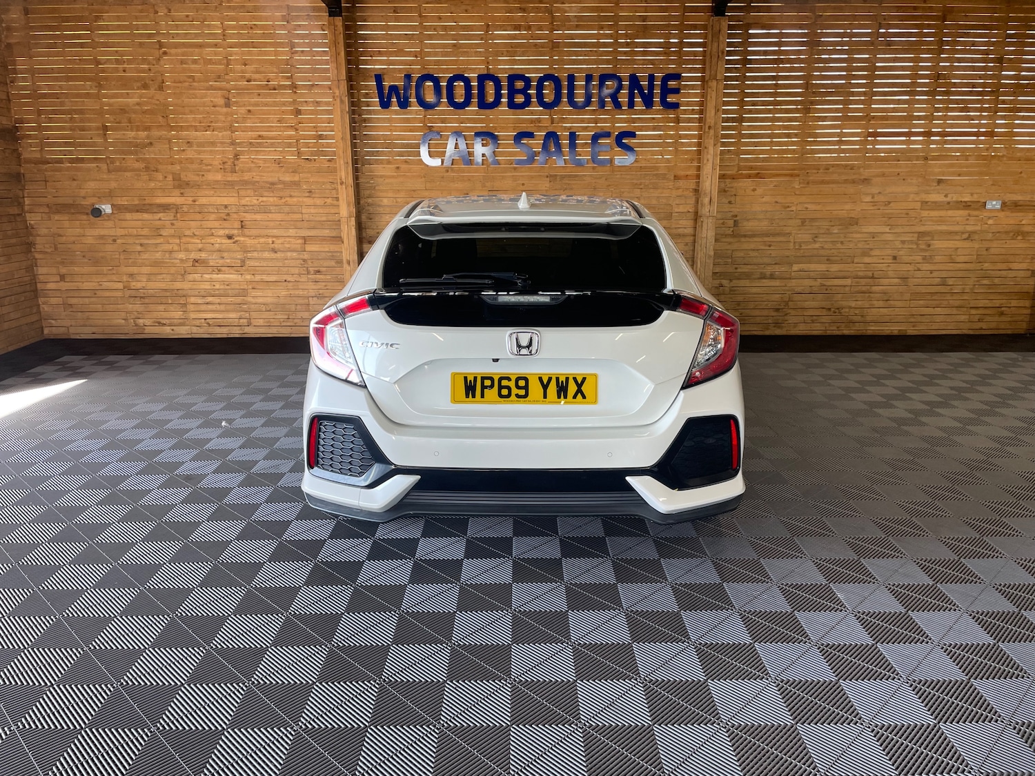 Used Honda Civic 2020 for sale - 76057790: Photo 8