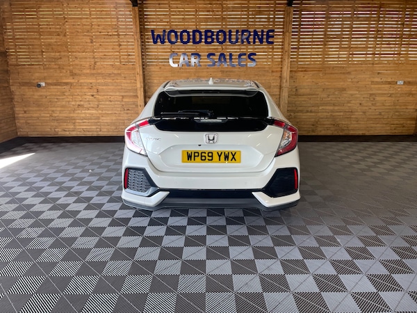 Used Honda Civic 2020 for sale - 76057790: Photo 8
