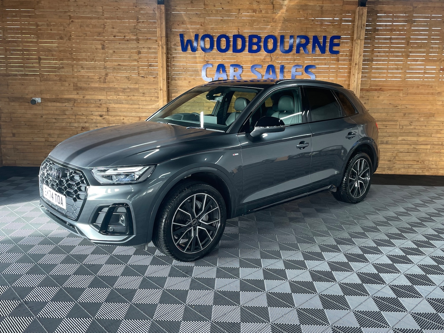 Used Audi Q5 2024 for sale - 77012013: Photo 2