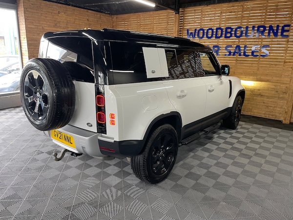 Used Land Rover Defender 110 2021 for sale - 76128013: Photo 8
