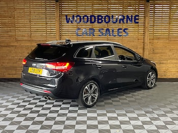 Used Kia Ceed 2018 for sale - 79423623: Photo
