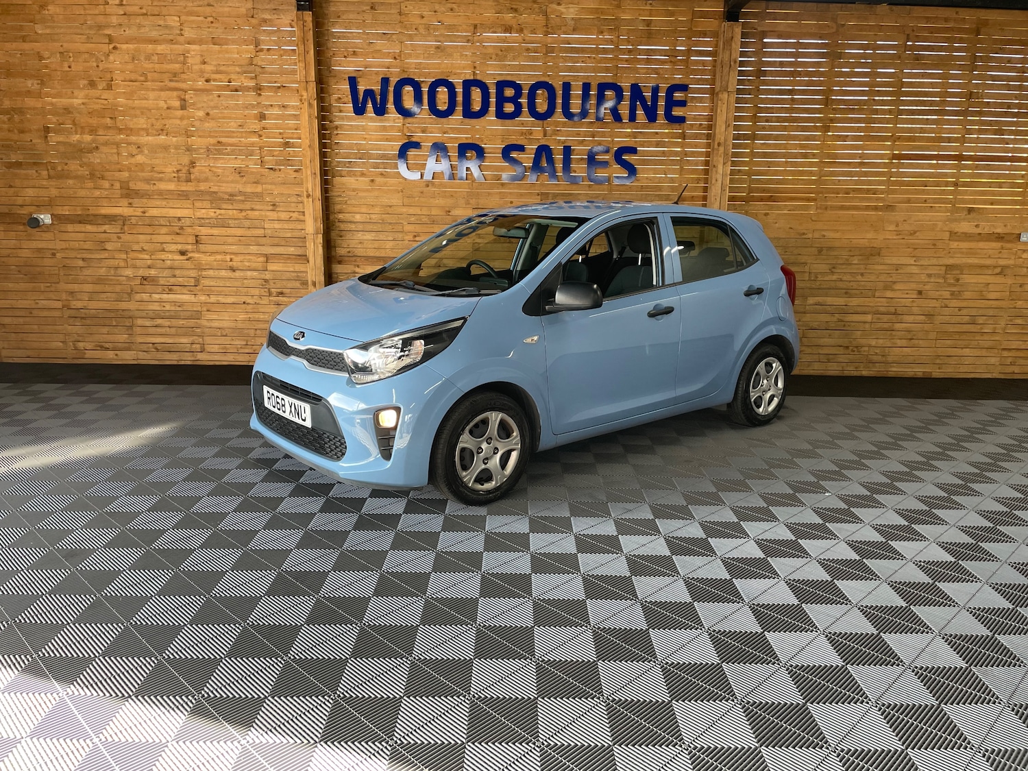 Used Kia Picanto 2018 for sale - 77180027: Photo 2
