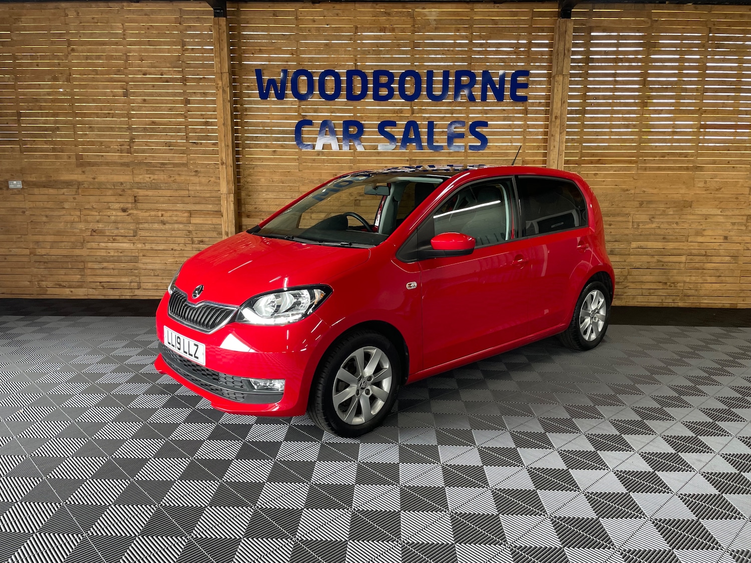 Used Skoda Citigo 2019 for sale - 76057860: Photo 2
