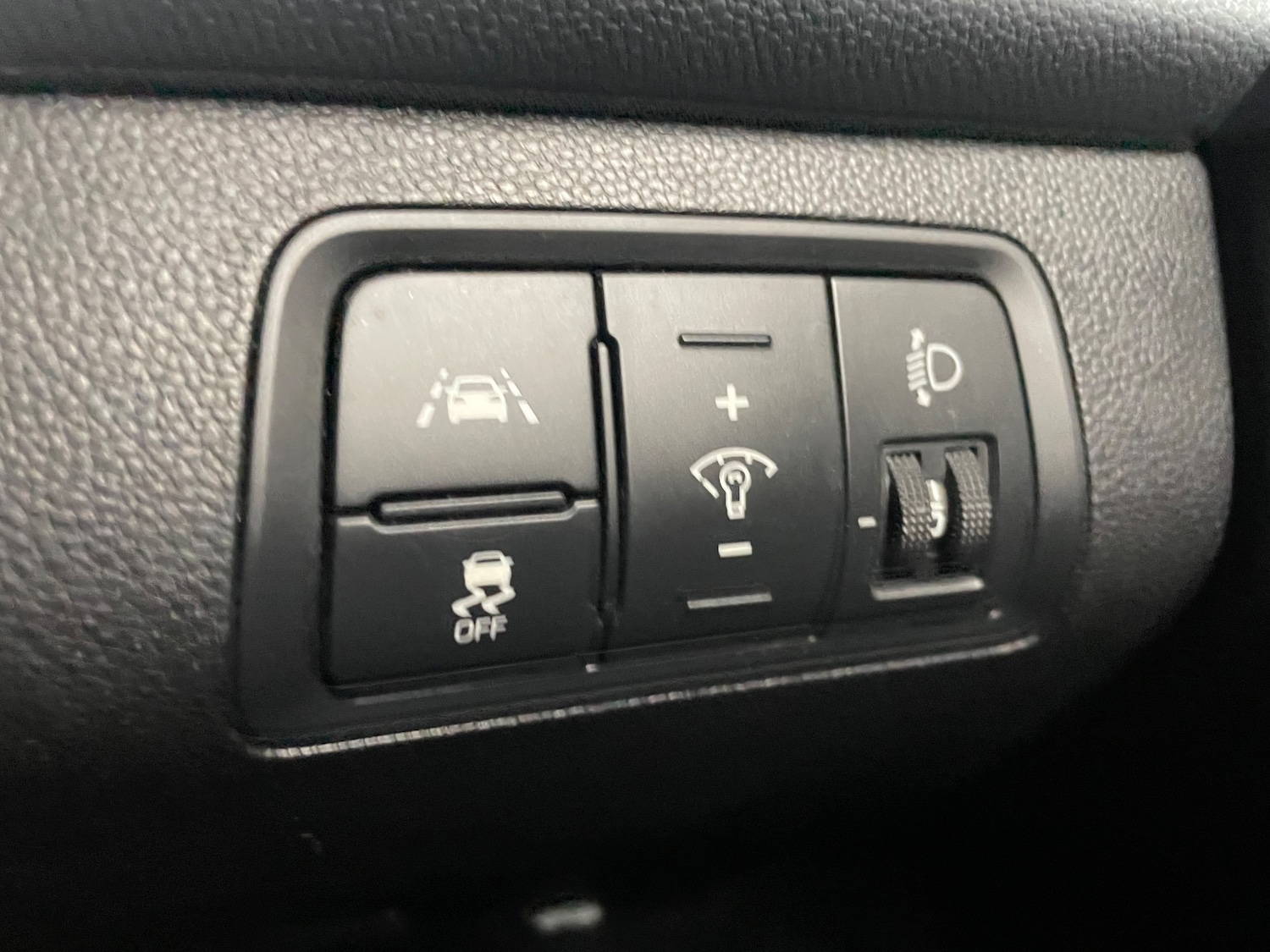 Used Hyundai i20 2016 for sale - 76057776: Photo 14