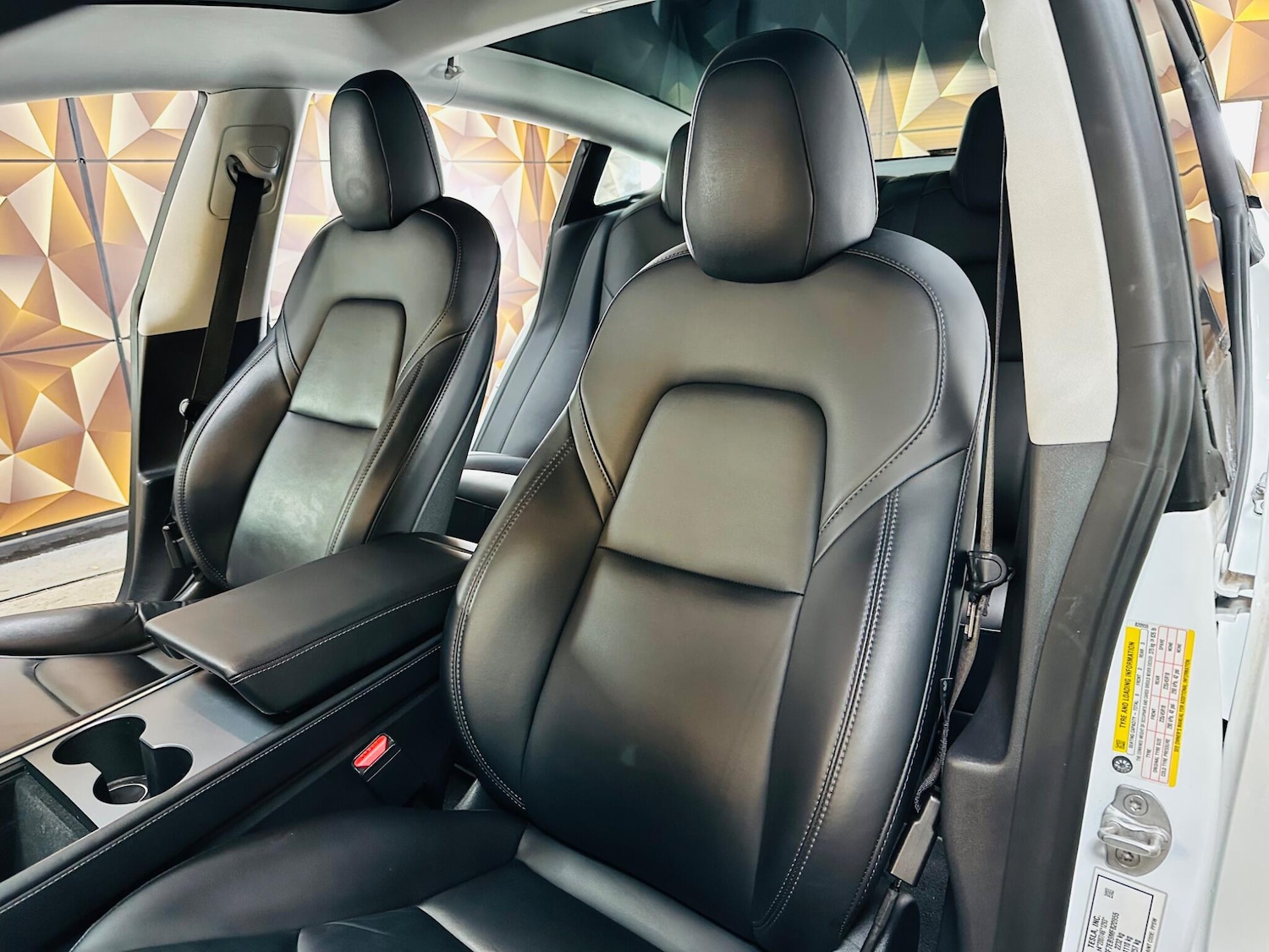 Used Tesla Model 3 2020 for sale - 76926156: Photo 10