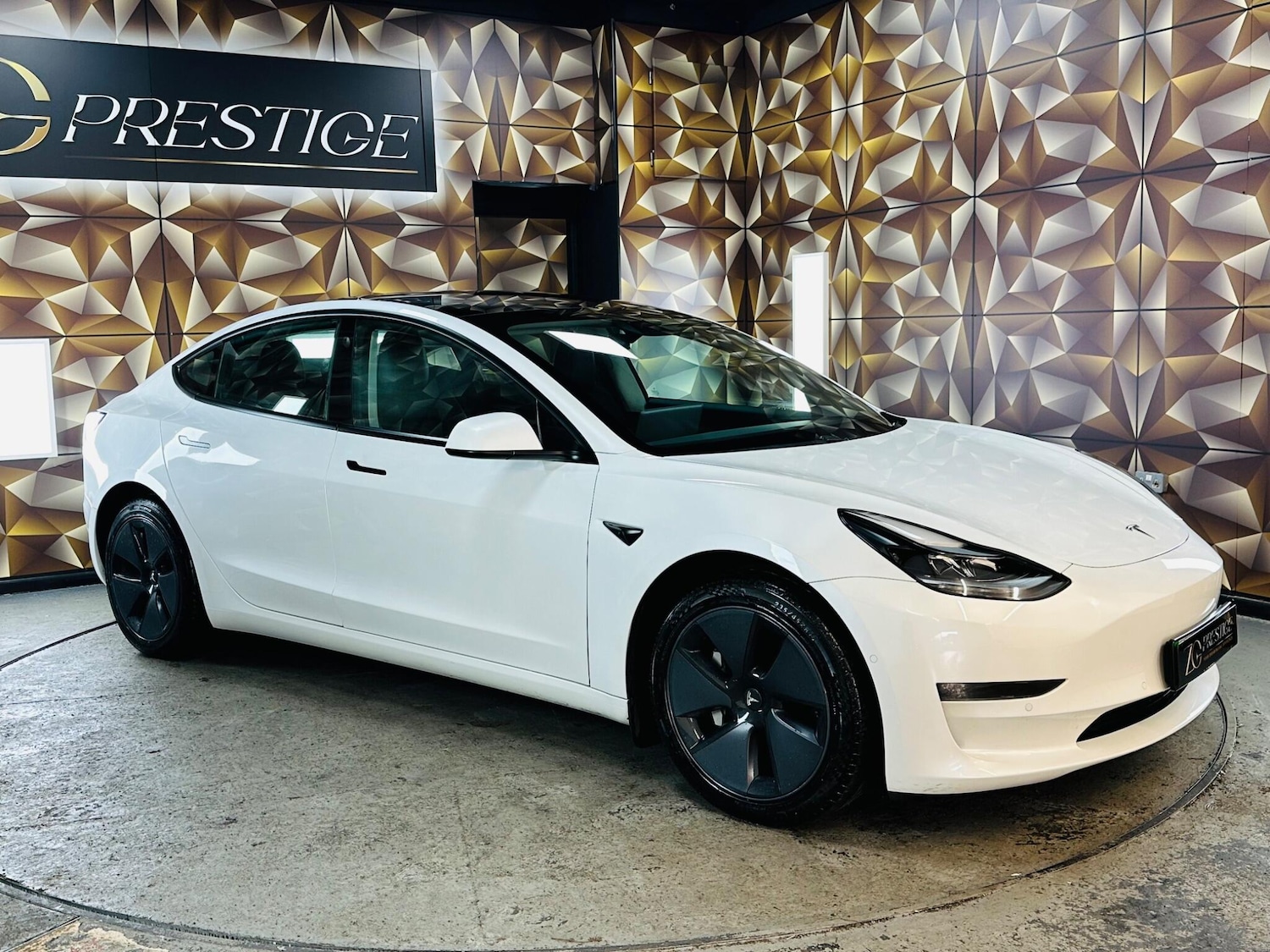 Used Tesla Model 3 2020 for sale - 76926156: Photo 21