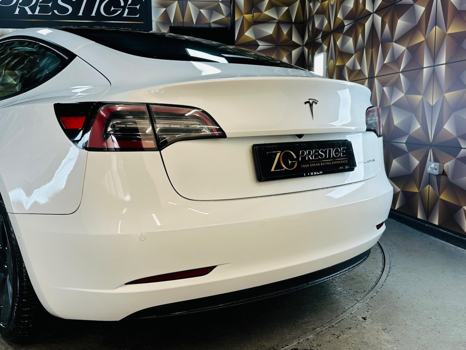 Used Tesla Model 3 2020 for sale - 76926156: Photo 33