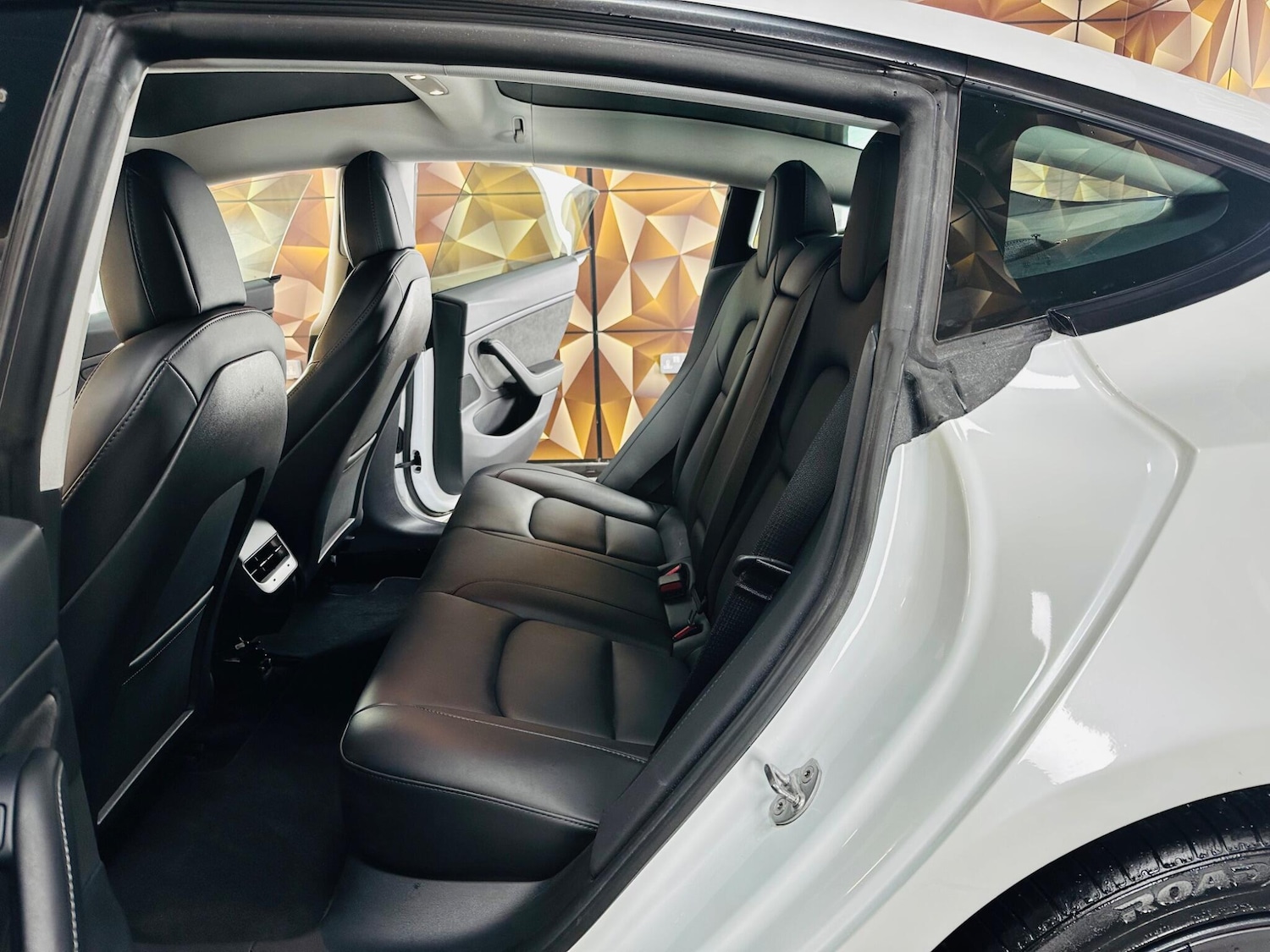 Used Tesla Model 3 2020 for sale - 76926156: Photo 57