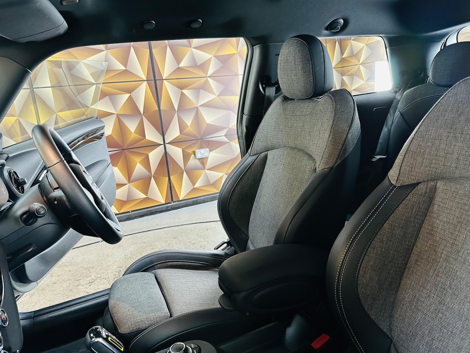 Used MINI Hatch 2021 for sale - 76561829: Photo 10