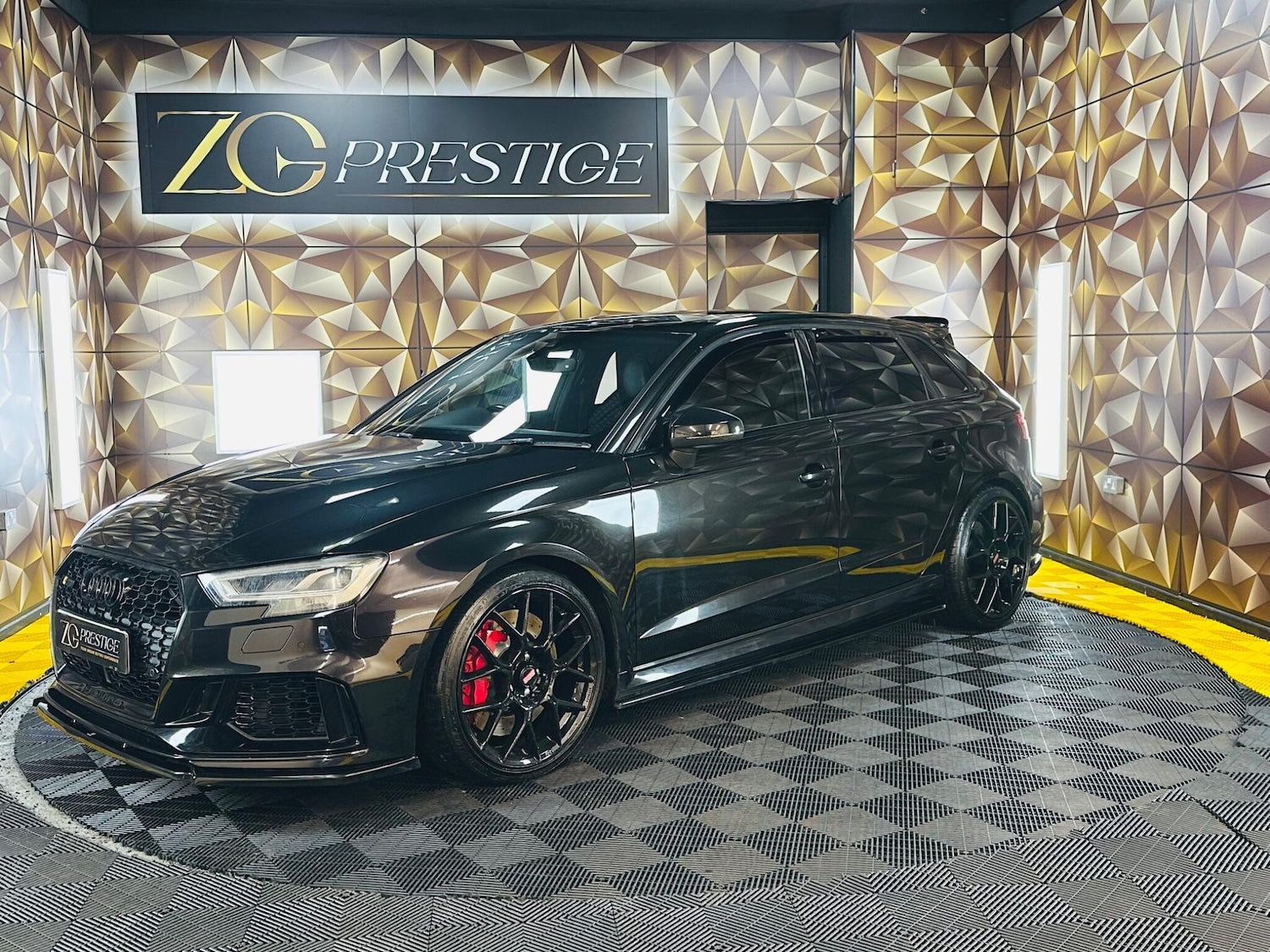 Used Audi RS3 2017 for sale - 77898661: Photo 23