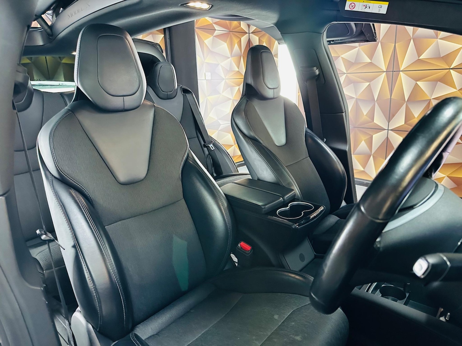 Used Tesla Model X 2018 for sale - 76059356: Photo 10