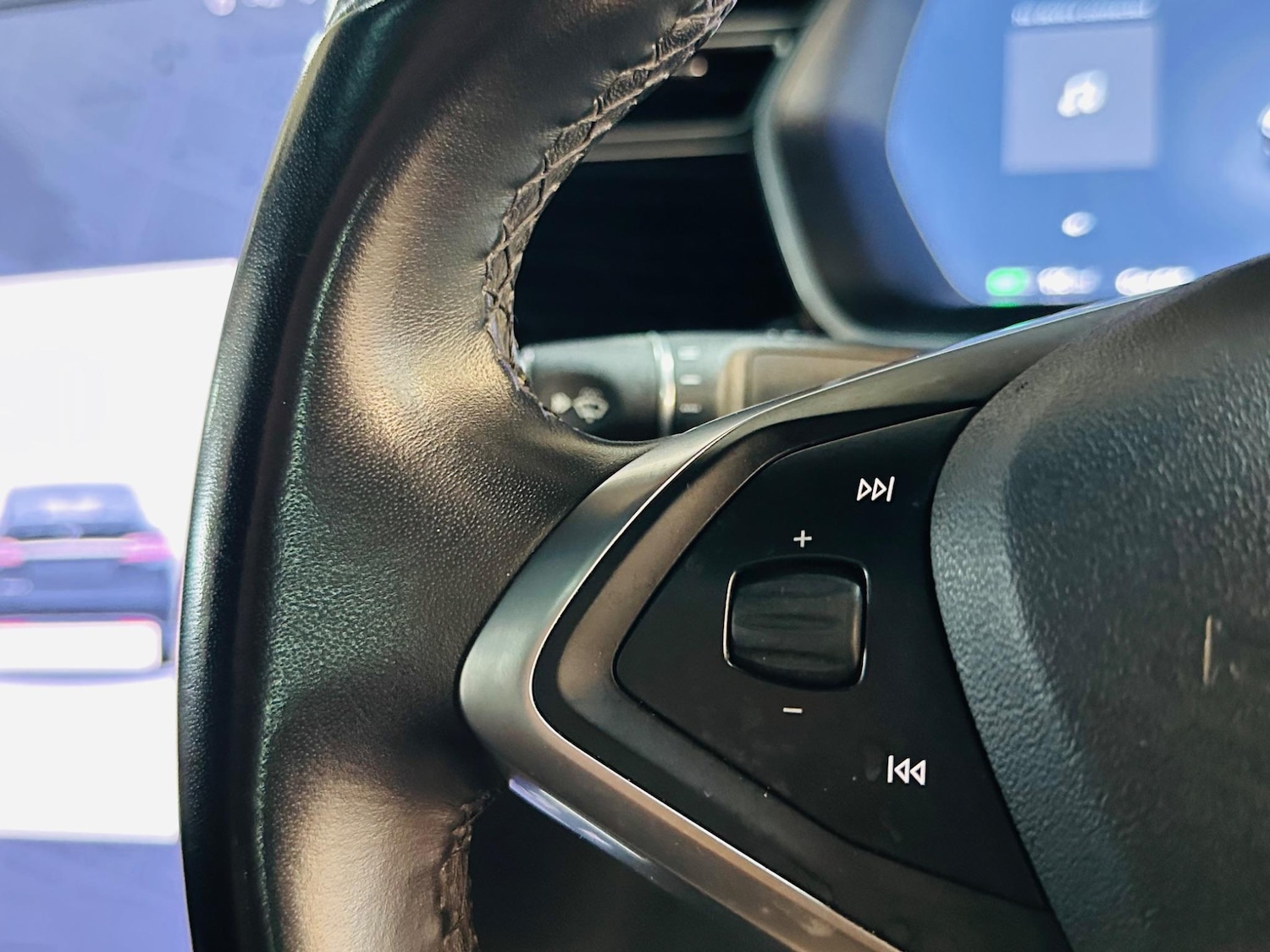 Used Tesla Model X 2018 for sale - 76059356: Photo 46
