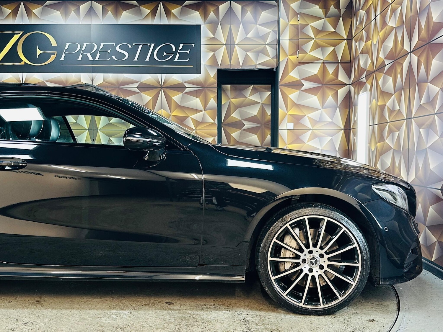 Used Mercedes-Benz E Class 2019 for sale - 76964746: Photo 31