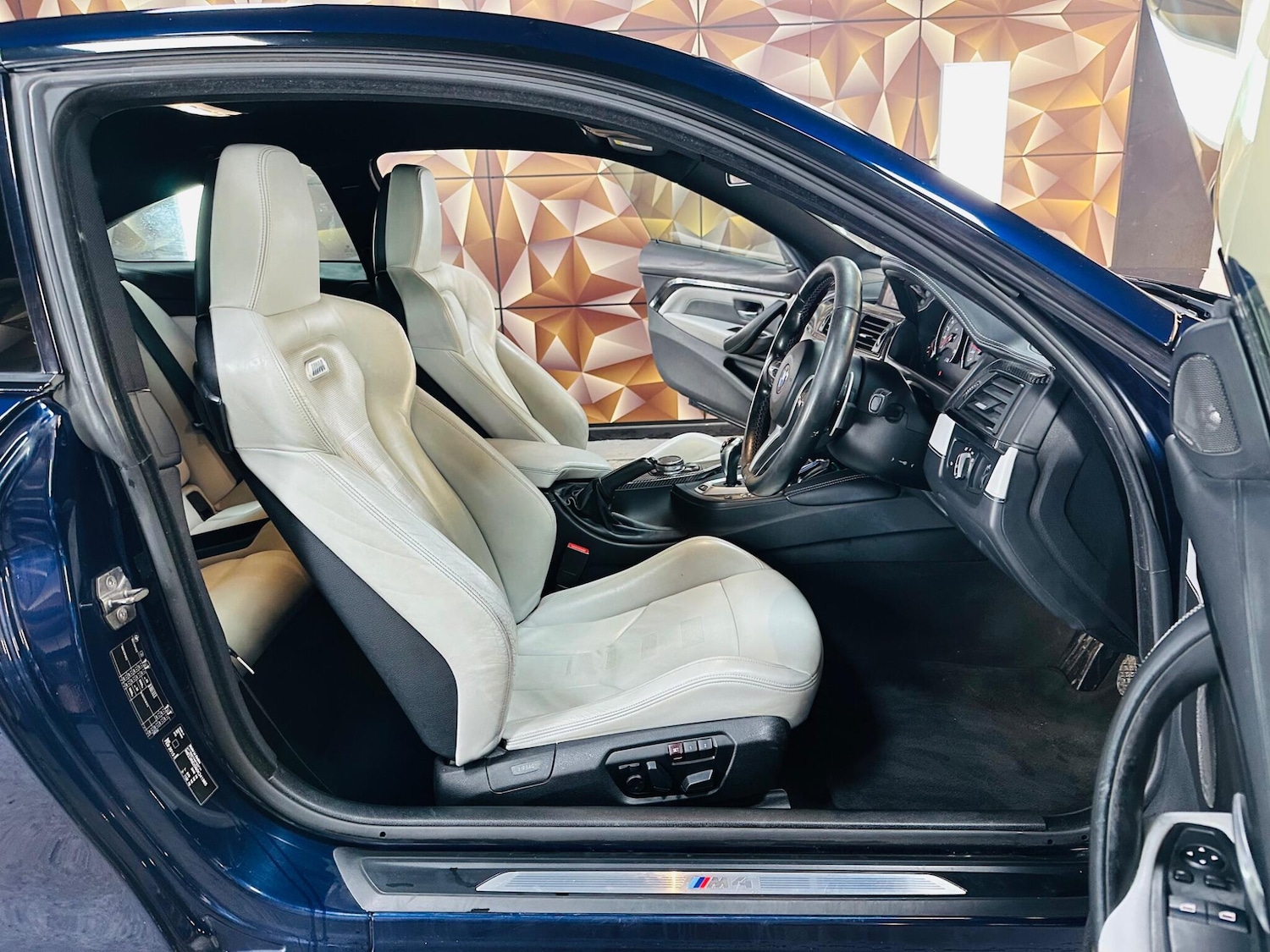 Used BMW M4 2015 for sale - 76994063: Photo 90