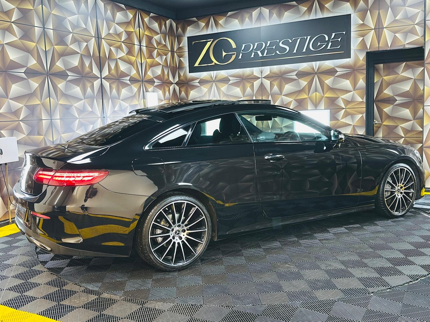 Used Mercedes-Benz E Class 2022 for sale - 77175334: Photo 36