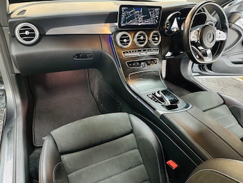 Used Mercedes-Benz C Class 2019 for sale - 78220354: Photo