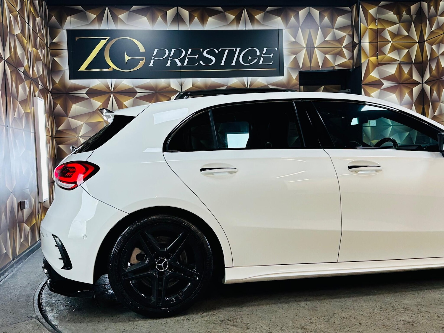 Used Mercedes-Benz A-Class 2019 for sale - 76824391: Photo 43
