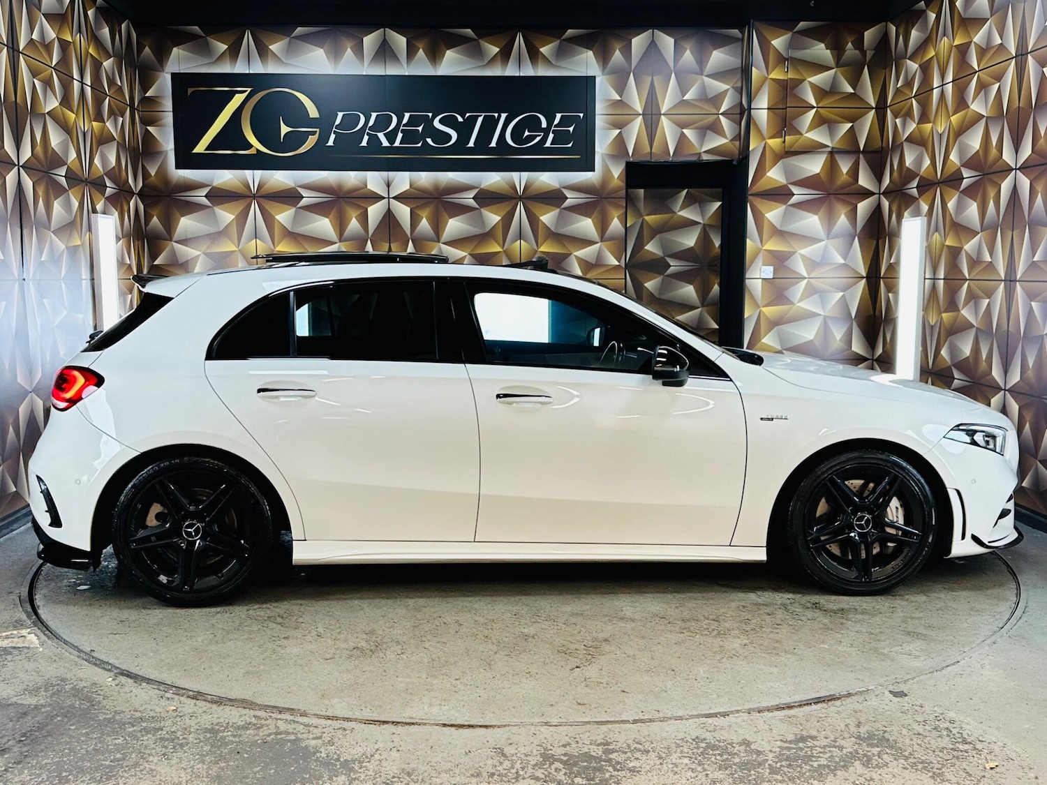 Used Mercedes-Benz A-Class 2019 for sale - 76824391: Photo 9