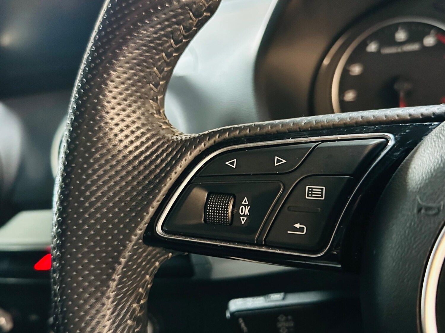 Used Audi Q2 2018 for sale - 76550728: Photo 46