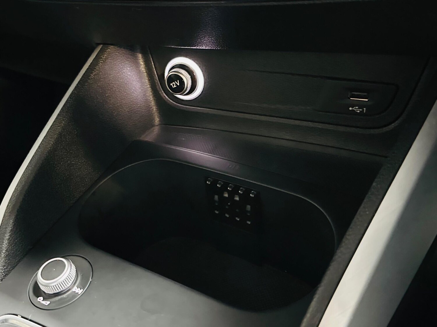 Used Audi Q2 2018 for sale - 76550728: Photo 54