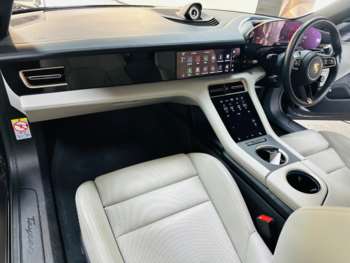 Used Porsche Taycan 2022 for sale - 75082986: Photo