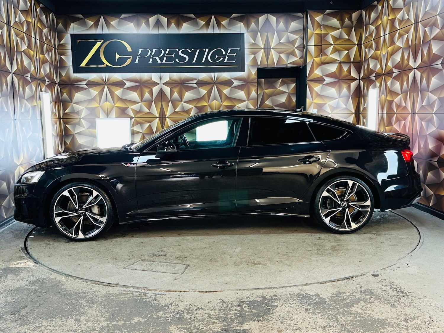 Used Audi A5 2022 for sale - 76936122: Photo 11