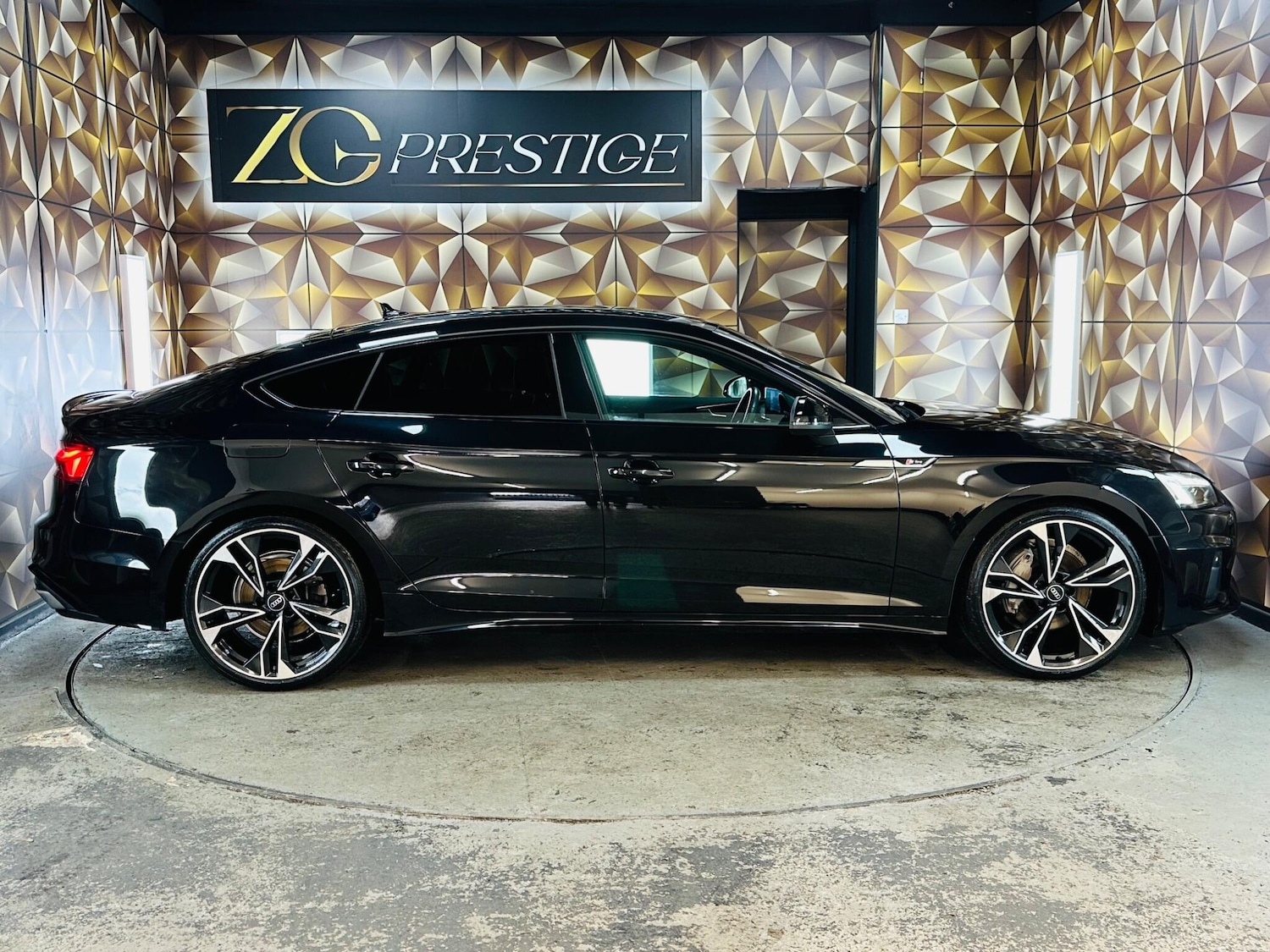 Used Audi A5 2022 for sale - 76936122: Photo 9