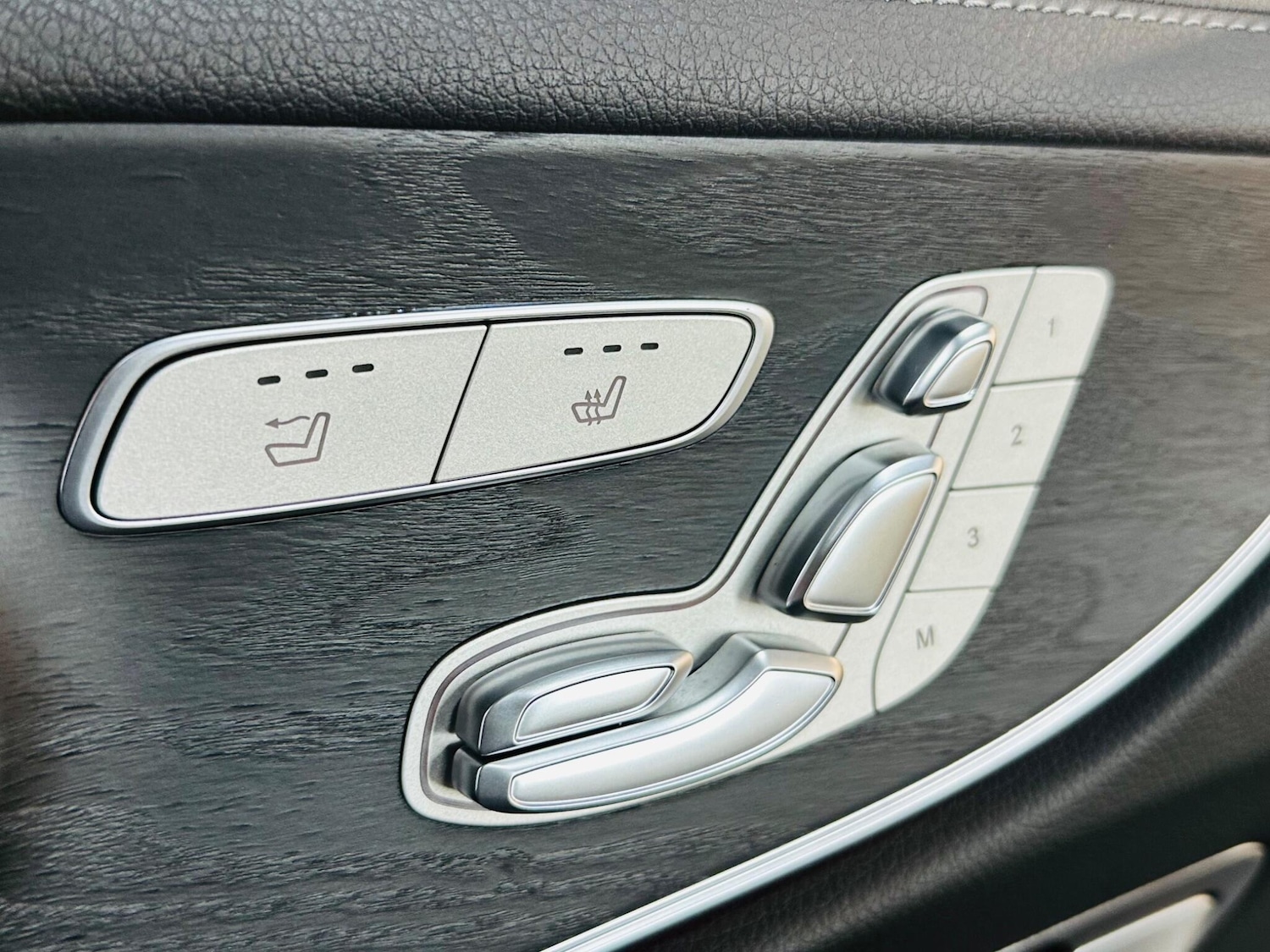 Used Mercedes-Benz E Class 2021 for sale - 78007356: Photo 64