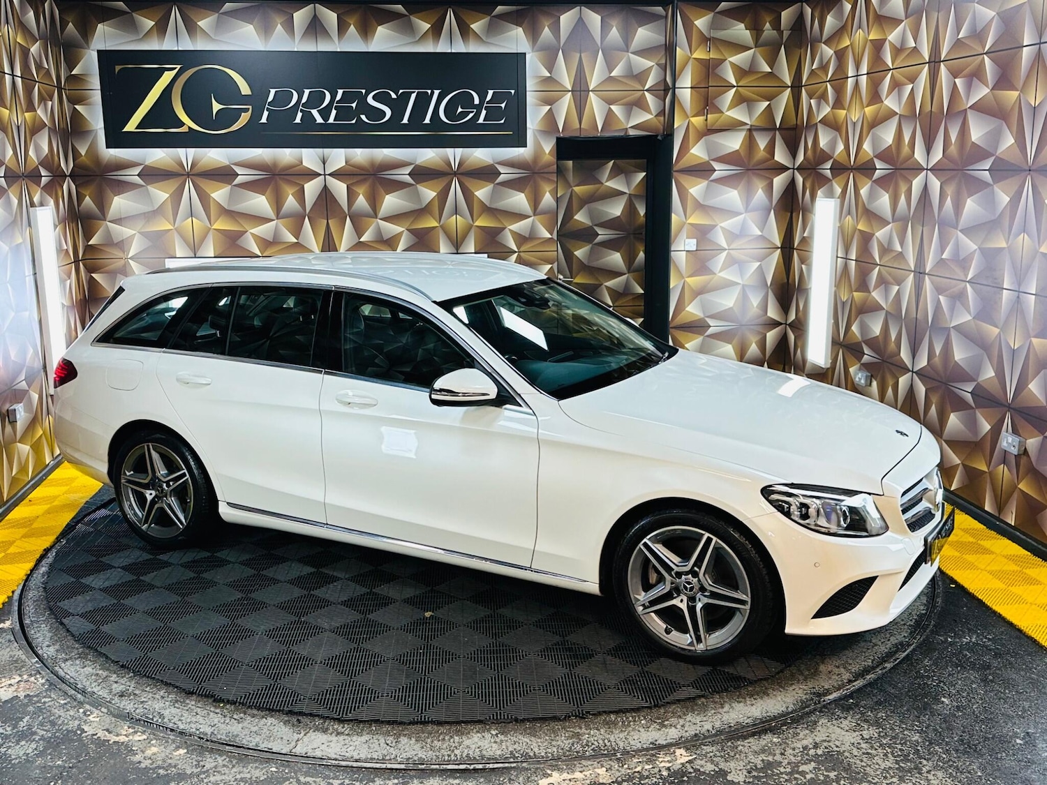 Used Mercedes-Benz C Class 2019 for sale - 78085884: Photo 15