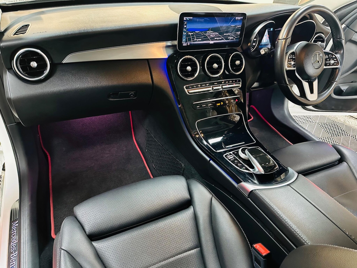 Used Mercedes-Benz C Class 2019 for sale - 78085884: Photo 4