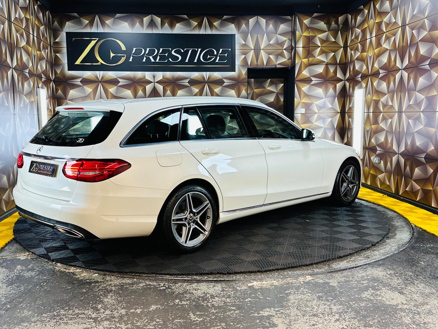 Used Mercedes-Benz C Class 2019 for sale - 78085884: Photo 48