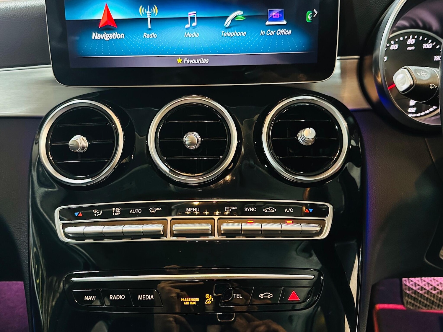 Used Mercedes-Benz C Class 2019 for sale - 78085884: Photo 54