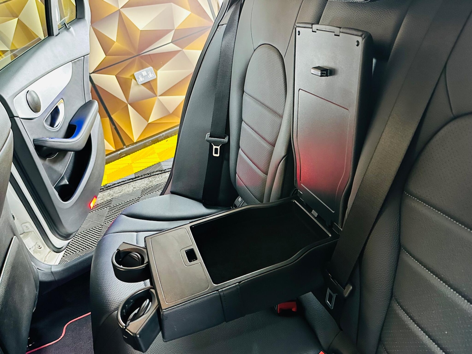 Used Mercedes-Benz C Class 2019 for sale - 78085884: Photo 61