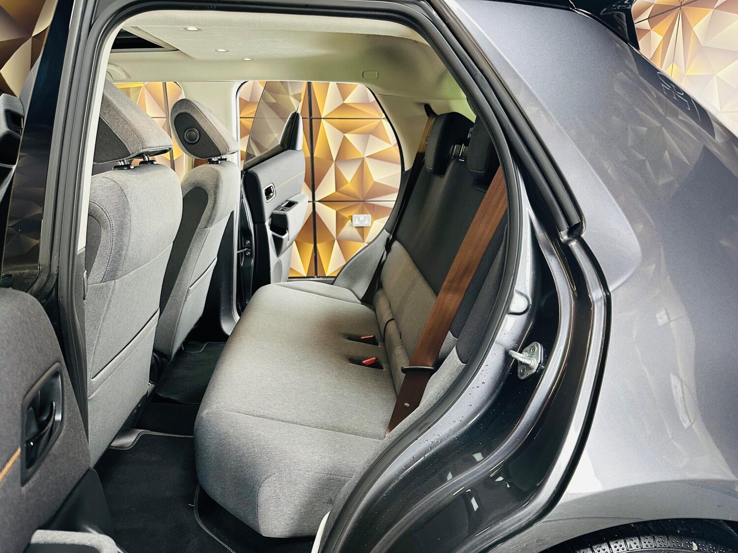 Used Honda e for sale - 76898466: Photo 64