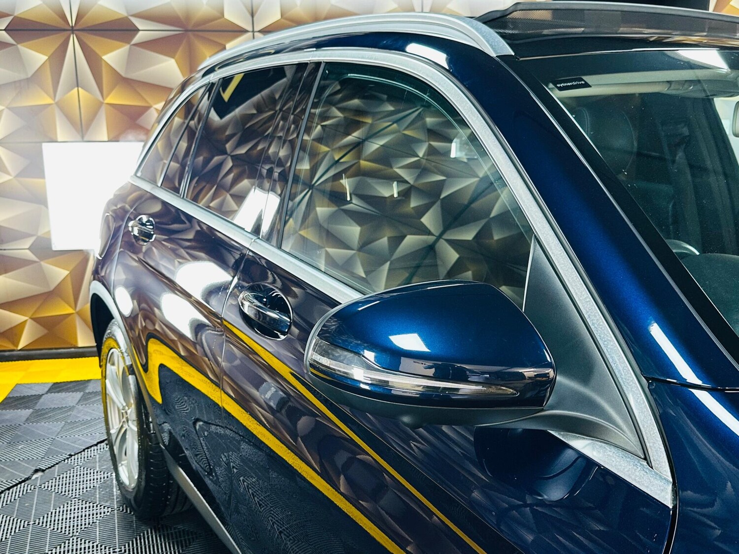 Used Mercedes-Benz GLC for sale - 77784502: Photo 23