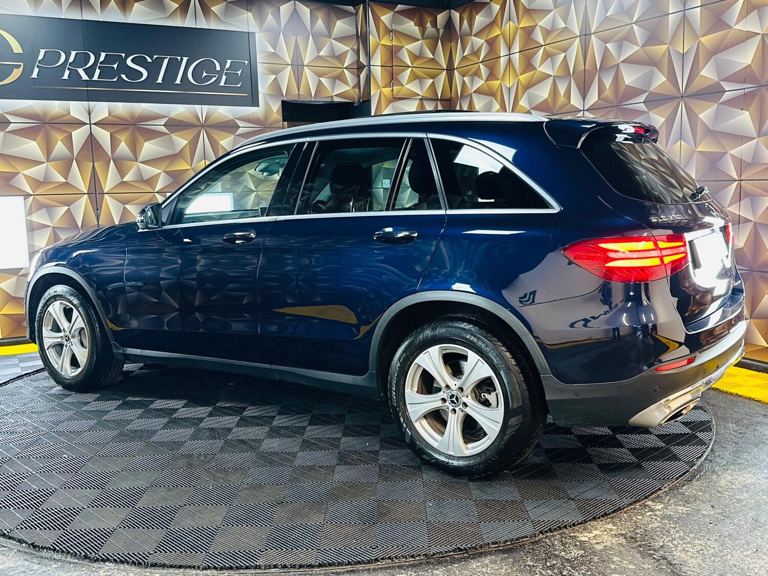 Used Mercedes-Benz GLC for sale - 77784502: Photo 29