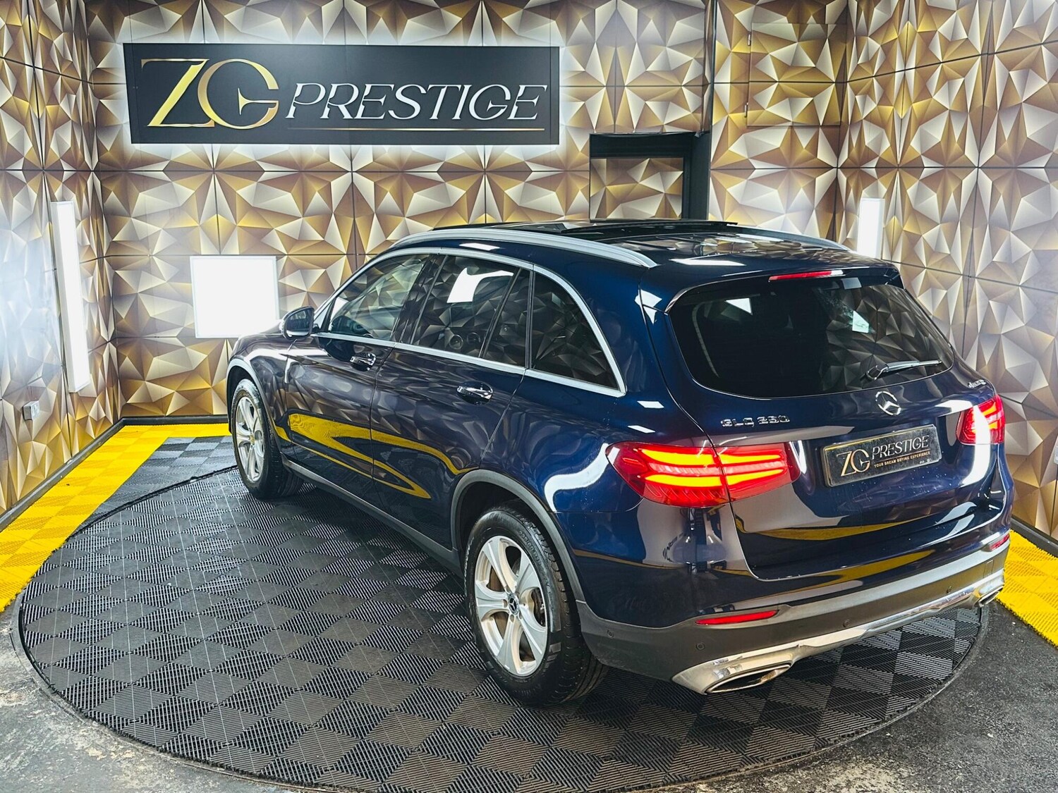 Used Mercedes-Benz GLC for sale - 77784502: Photo 43