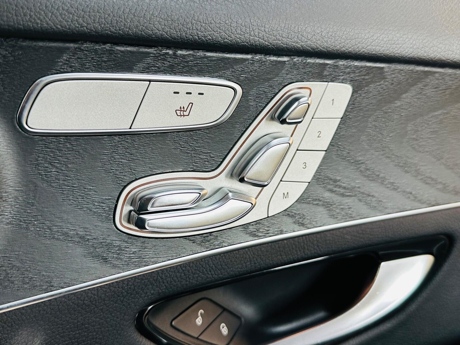 Used Mercedes-Benz GLC for sale - 77784502: Photo 54