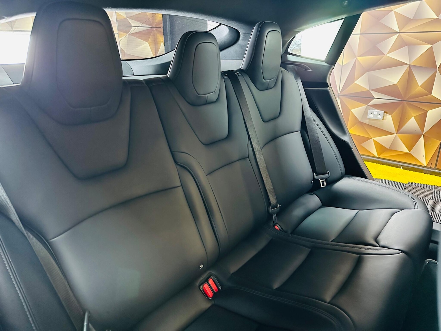 Used Tesla Model S 2020 for sale - 77439881: Photo 18