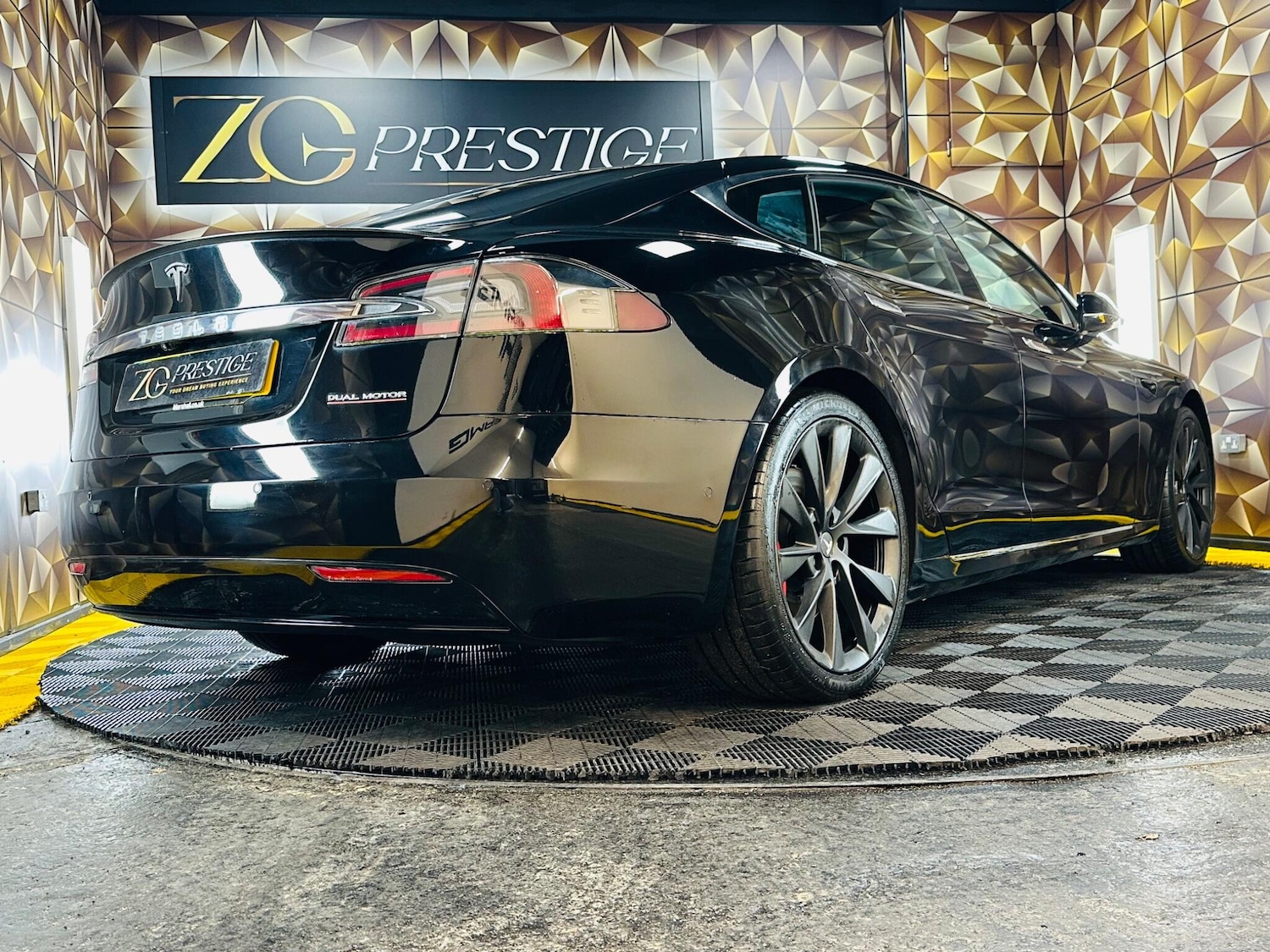 Used Tesla Model S 2020 for sale - 77439881: Photo 27