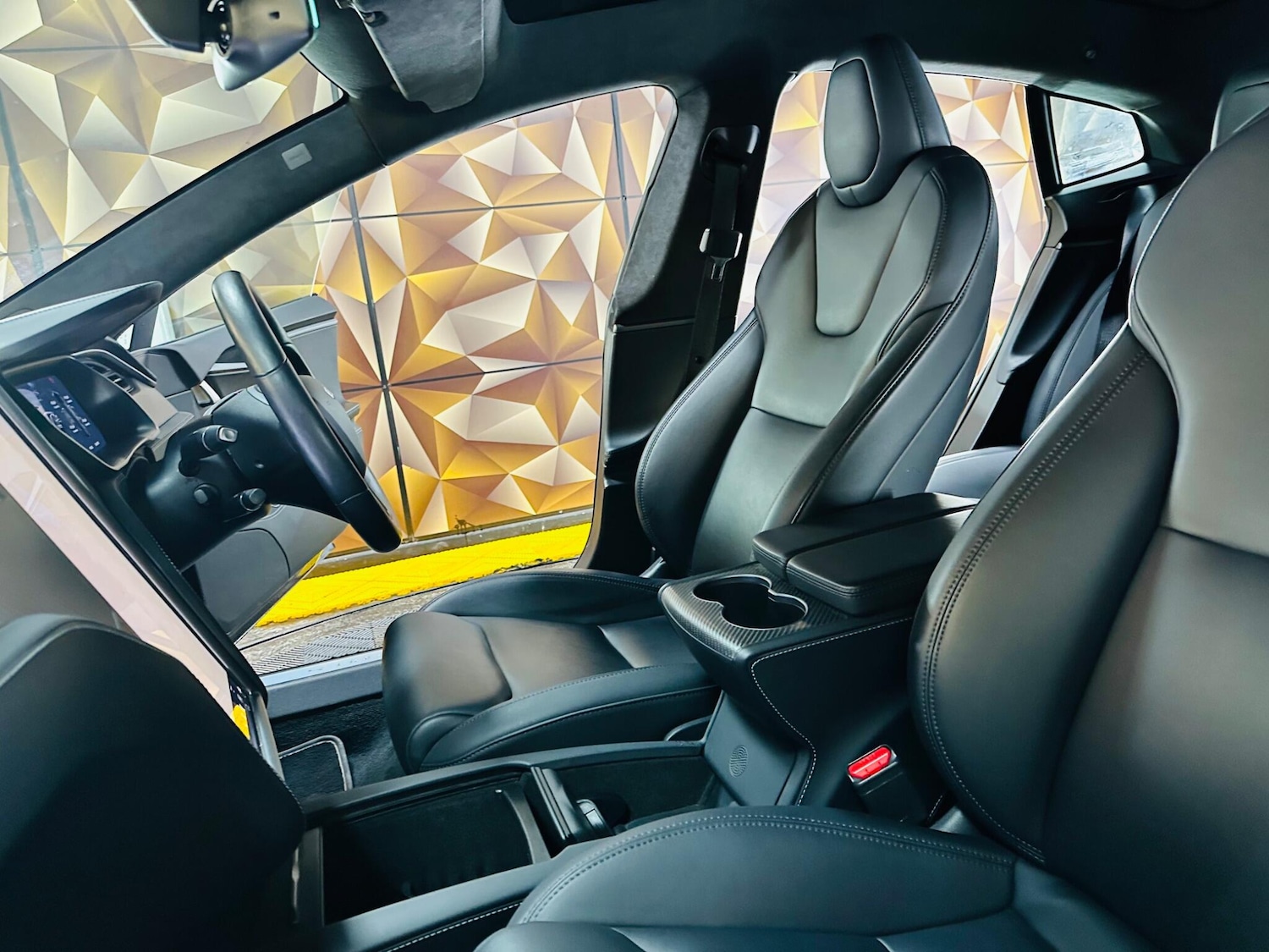 Used Tesla Model S 2020 for sale - 77439881: Photo 4