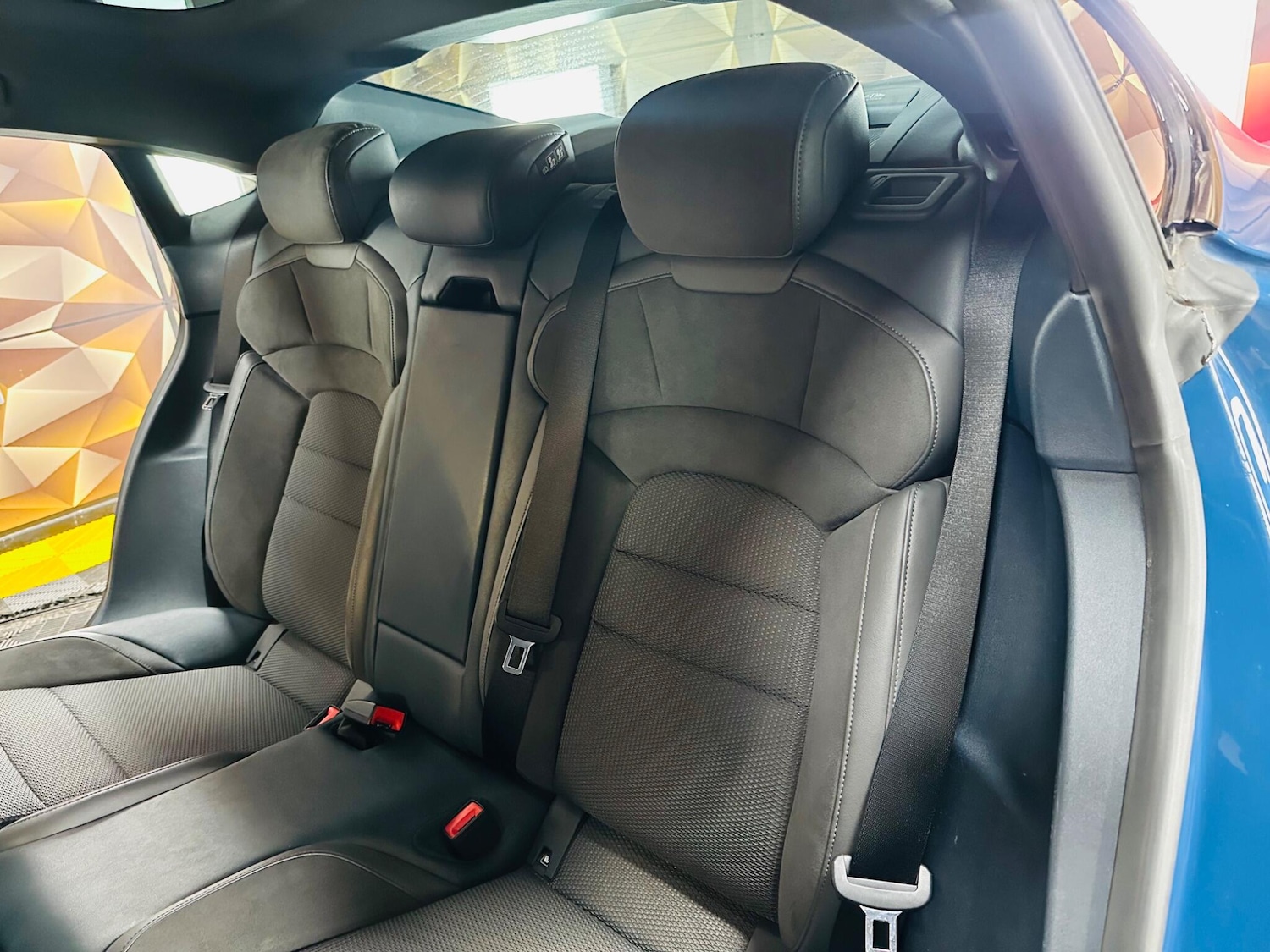 Used Porsche Taycan 2020 for sale - 77768651: Photo 14