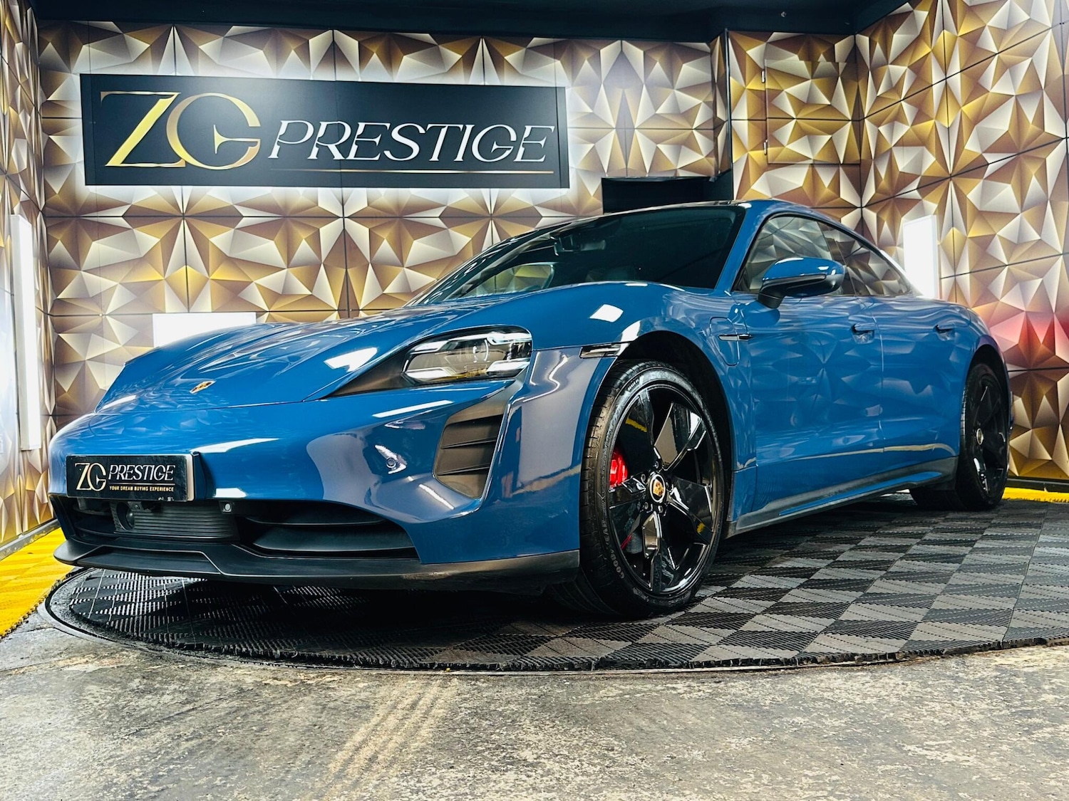 Used Porsche Taycan 2020 for sale - 77768651: Photo 19